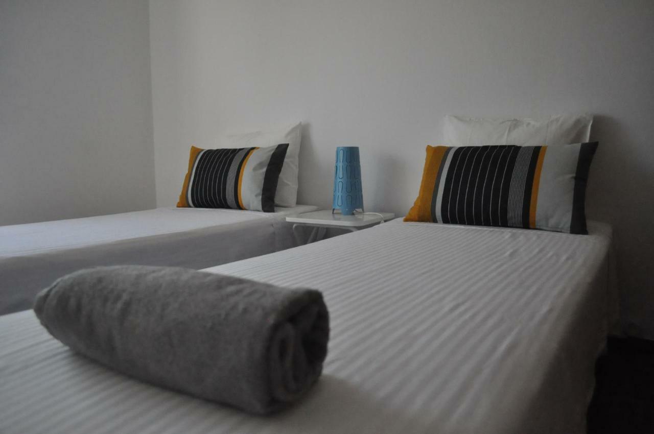 F! Lisbon Guest House Экстерьер фото